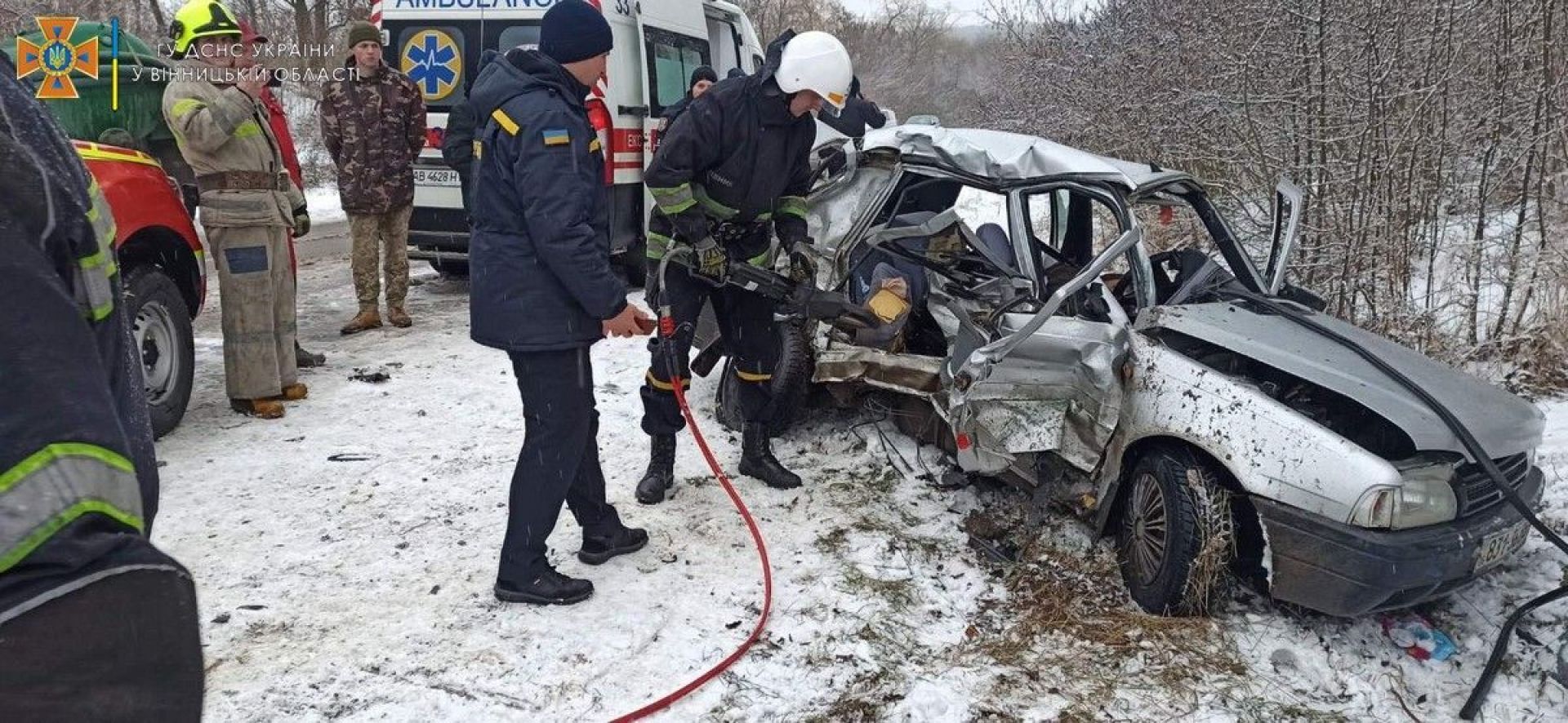 Рятувальникам довелося використати спеціальні інструменти